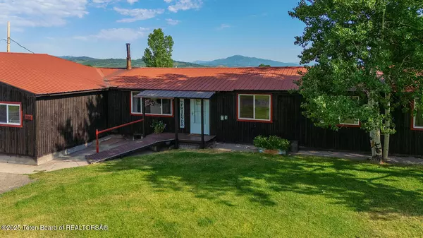 Thayne, WY 83127,390 COUNTRY ROAD 125