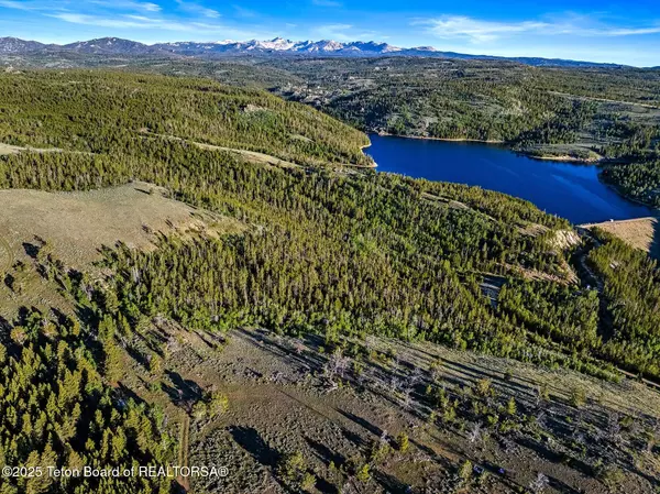 Lander, WY 82520,TRACT 14 UPPER ROCK CREEK CANAL Road
