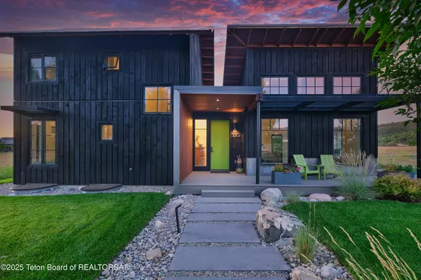 330 MOUNTAINSIDE Boulevard, Victor, ID 83455