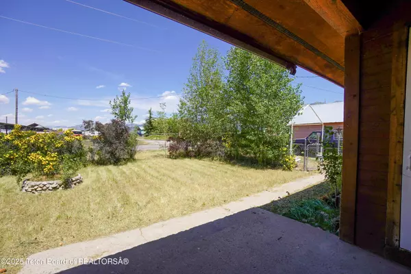 Etna, WY 83118,182 CO RD 112