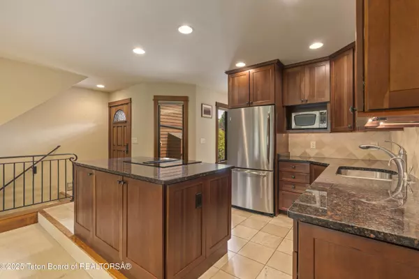 Jackson, WY 83001,310 E SAGEBRUSH DRIVE #4-3-C