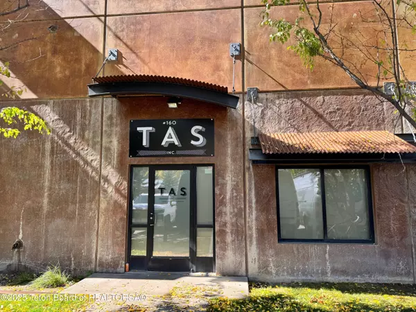 1705 HIGH SCHOOL Road, Jackson, WY 83001