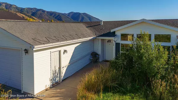 Etna, WY 83120,18 GALLUP DRIVE