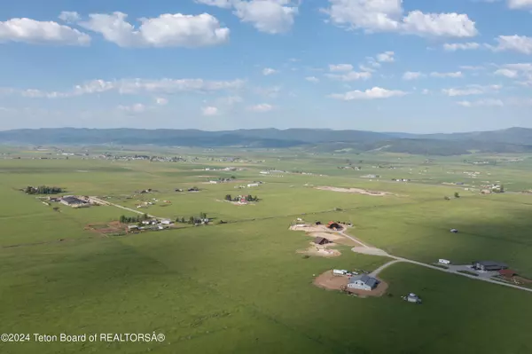 Etna, WY 83118,989 STOCKMAN Road