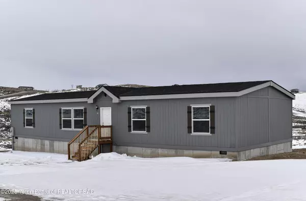 38 OSAGE Trail, Boulder, WY 82923