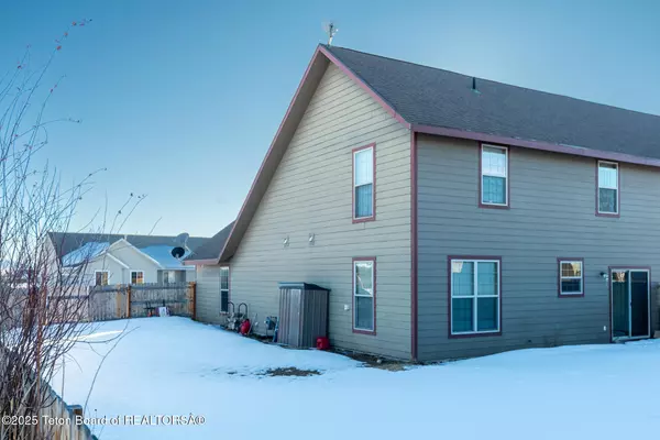 Pinedale, WY 82941,823 AUSTIN Lane