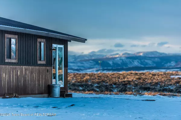 7 MERRIMAC Trail,  Boulder,  WY 82923