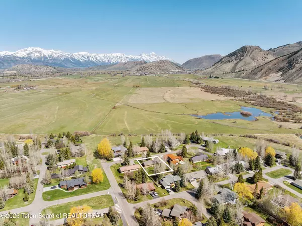 1780 W PACK SADDLE Drive, Jackson, WY 83001