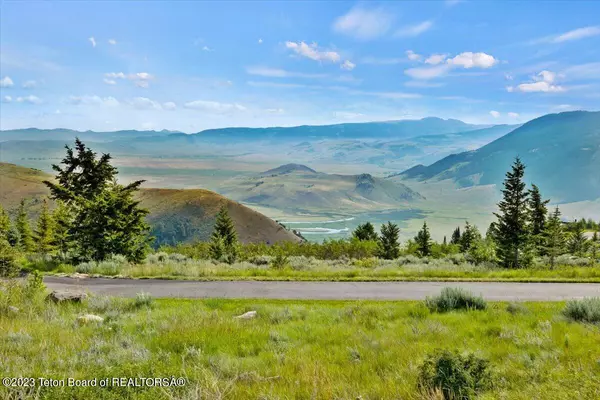 Jackson, WY 83001,845 W SADDLE BUTTE Drive