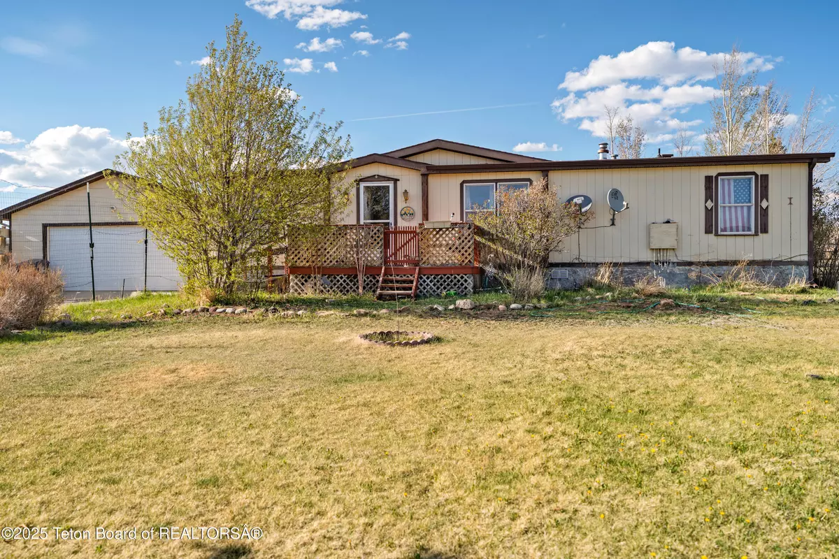 Dubois, WY 82513,623 MOUNTAIN VIEW Drive