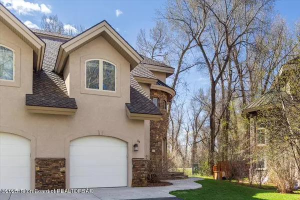 Driggs, ID 83422,33 WILLOWBROOK Drive