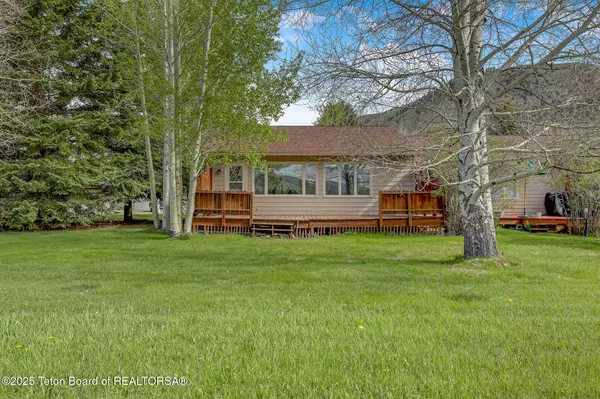 3455 S TENSLEEP Drive #16, Jackson, WY 83001