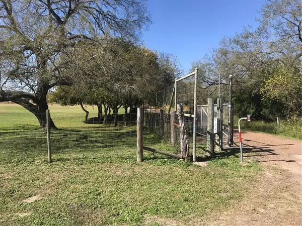 Alice, TX 78332,0 S County Road 132