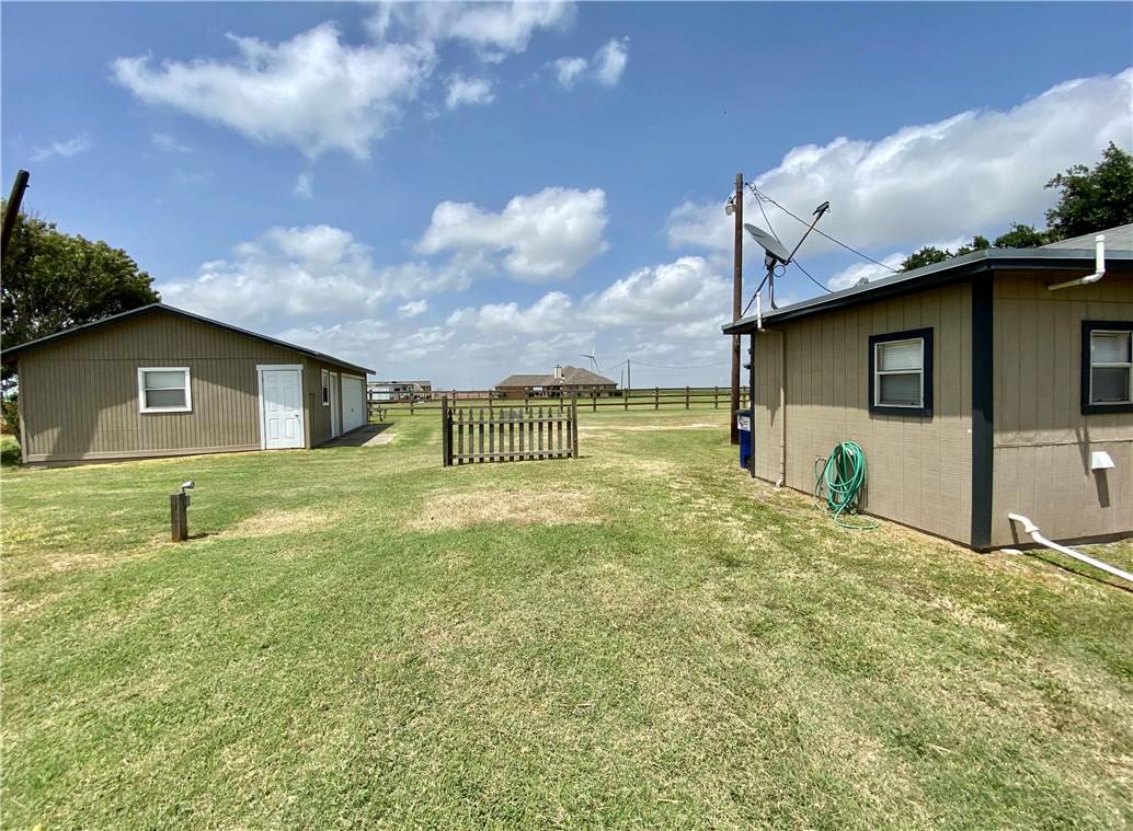 Portland, TX 78374,5407 County Road 3865