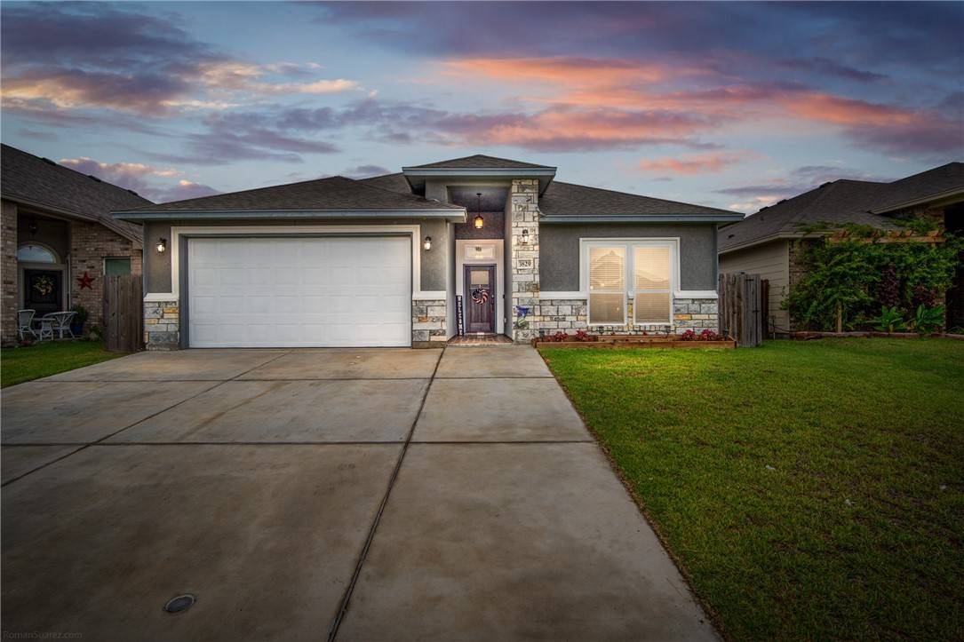 3829 Pennine WAY,  Corpus Christi,  TX 78414