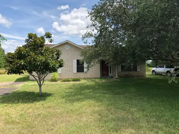 Beeville, TX 78102,2246 CR 404