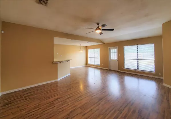 Ingleside, TX 78362,2186 Timberleaf