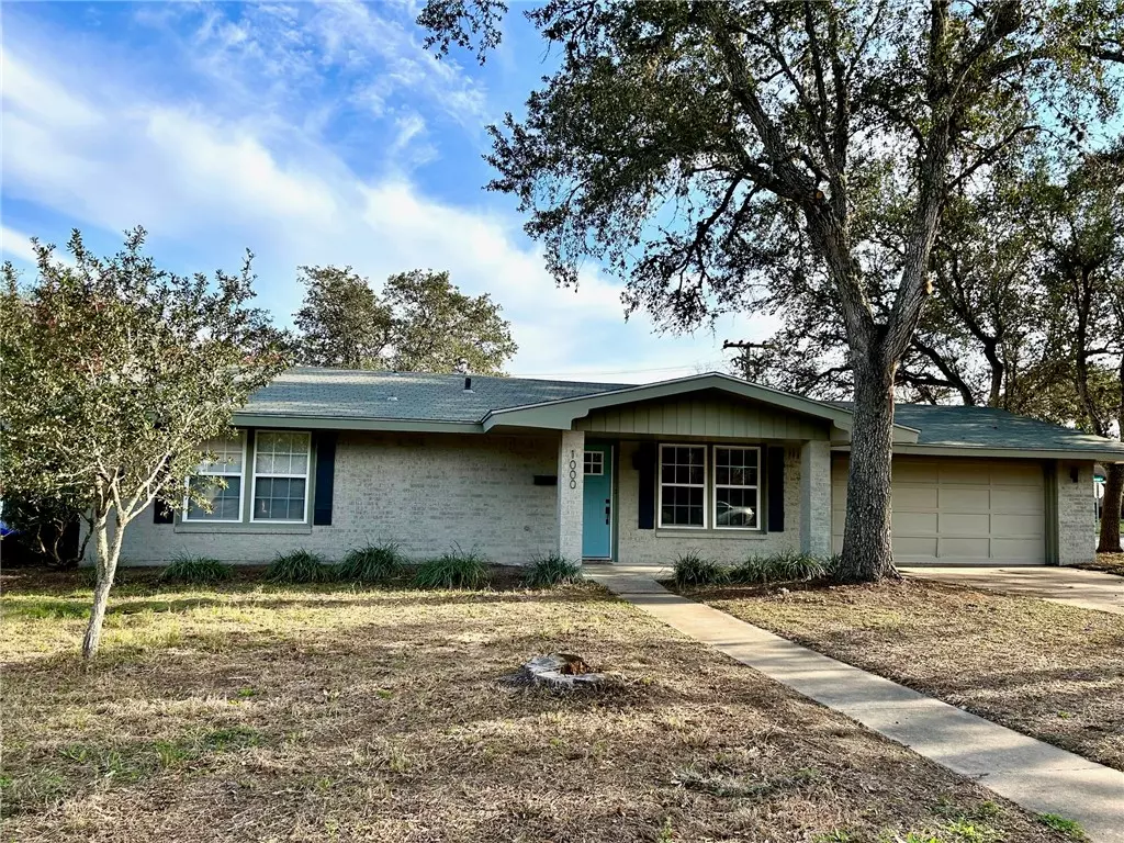 Beeville, TX 78102,1000 Widhelm ST