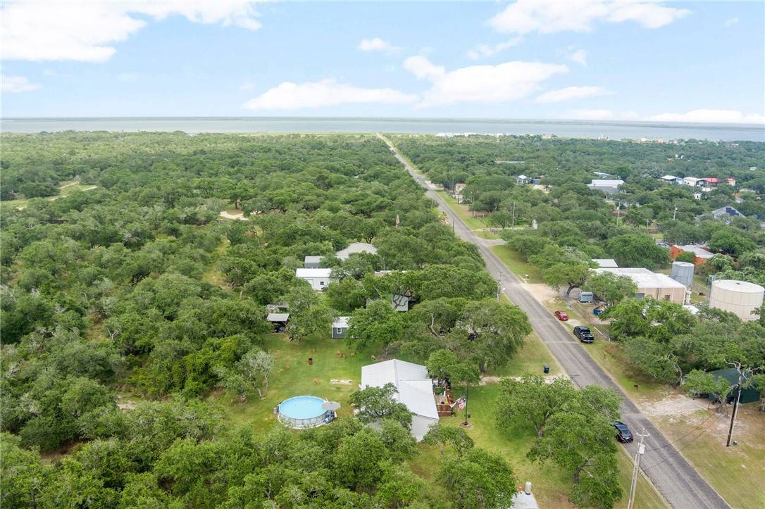 Rockport, TX 78382,1331 8th ST