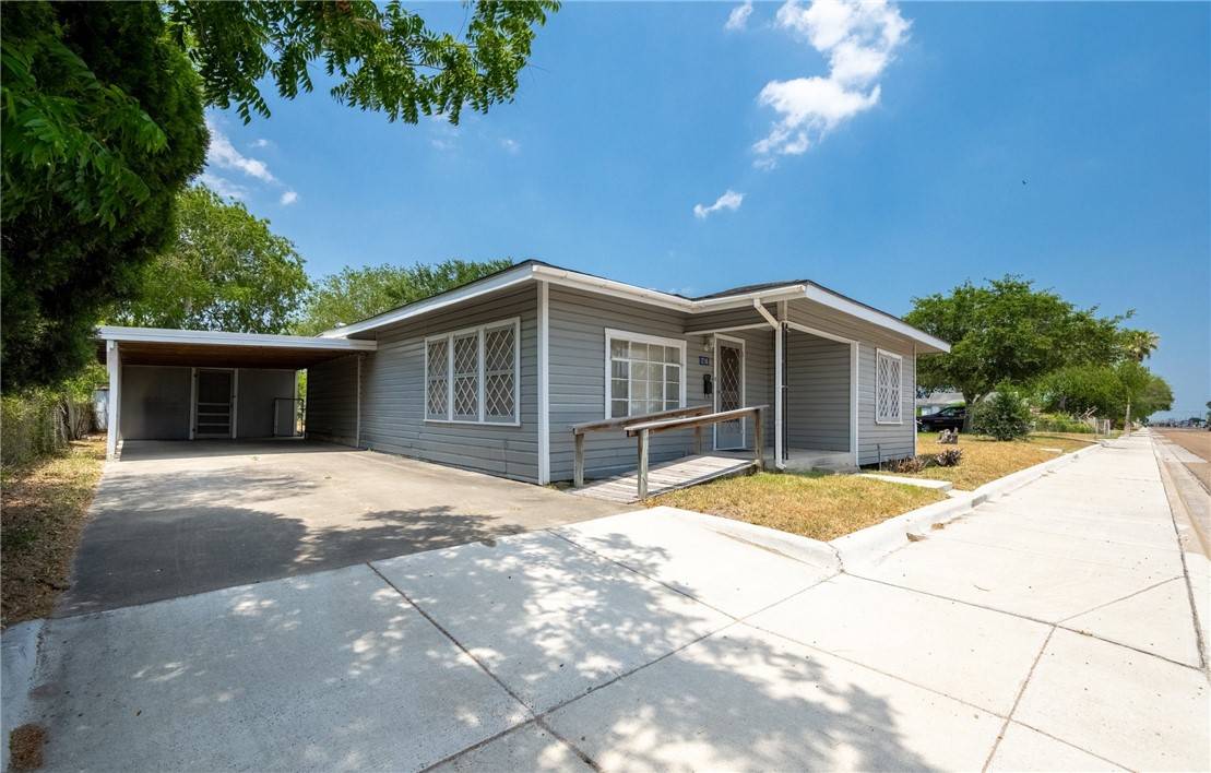 Kingsville, TX 78363,1216 E King Ave.