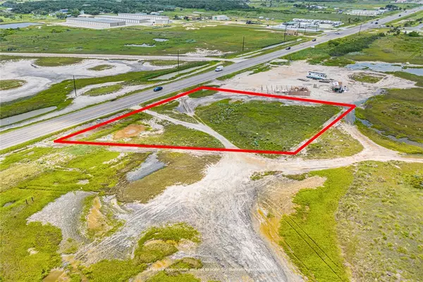 Aransas Pass, TX 78336,3001 & 3001-R HWY 35 N