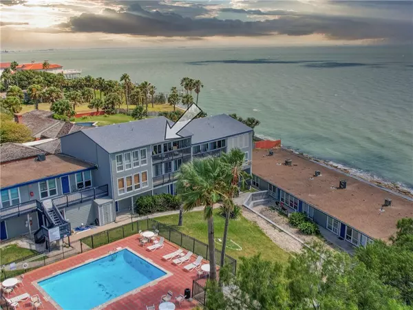 3402 Ocean DR #39, Corpus Christi, TX 78411