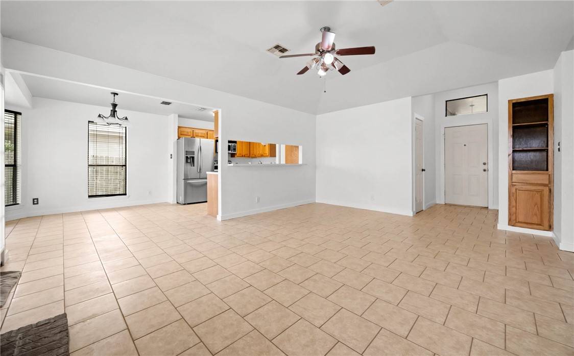 Bishop, TX 78343,707 Aurora ST