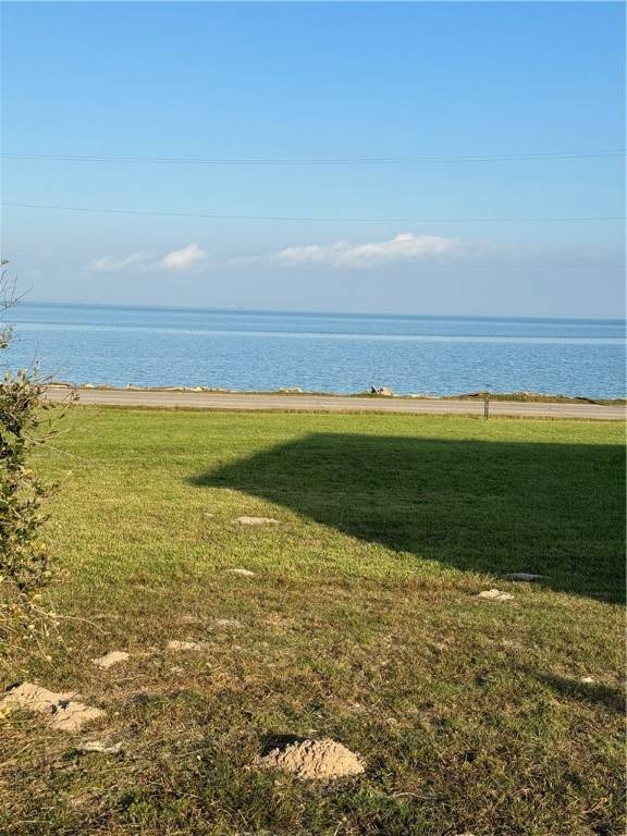 Fulton, TX 78358,601 N Fulton Beach RD N