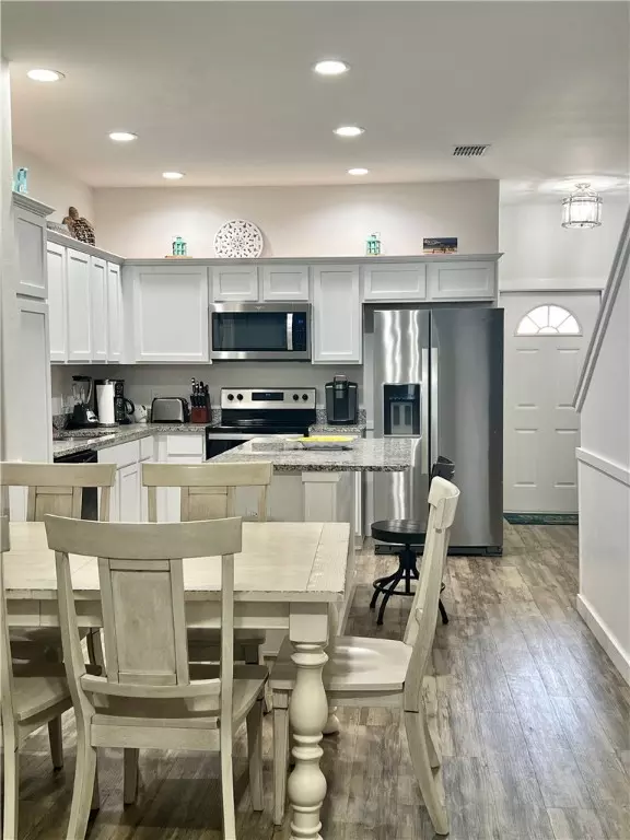 Port Aransas, TX 78373,1813 S 11th ST #103