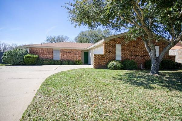 311 Timbertrail CIR,  Portland,  TX 78374