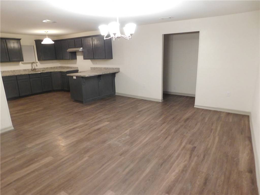 Alice, TX 78332,210 Scott ST