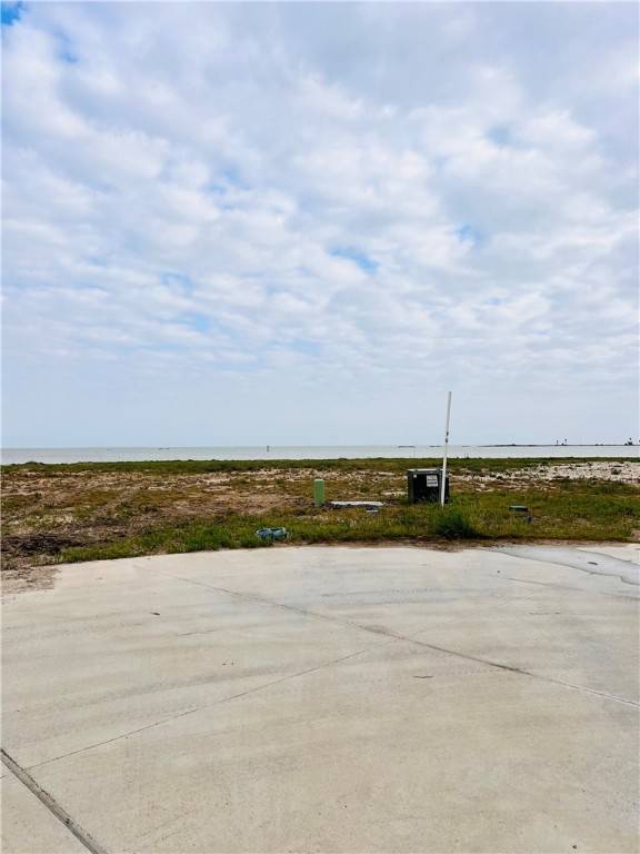 Rockport, TX 78382,20 Tradewinds CIR