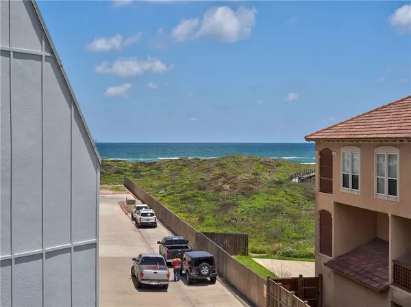 Port Aransas, TX 78373,5973 State Highway 361 #240