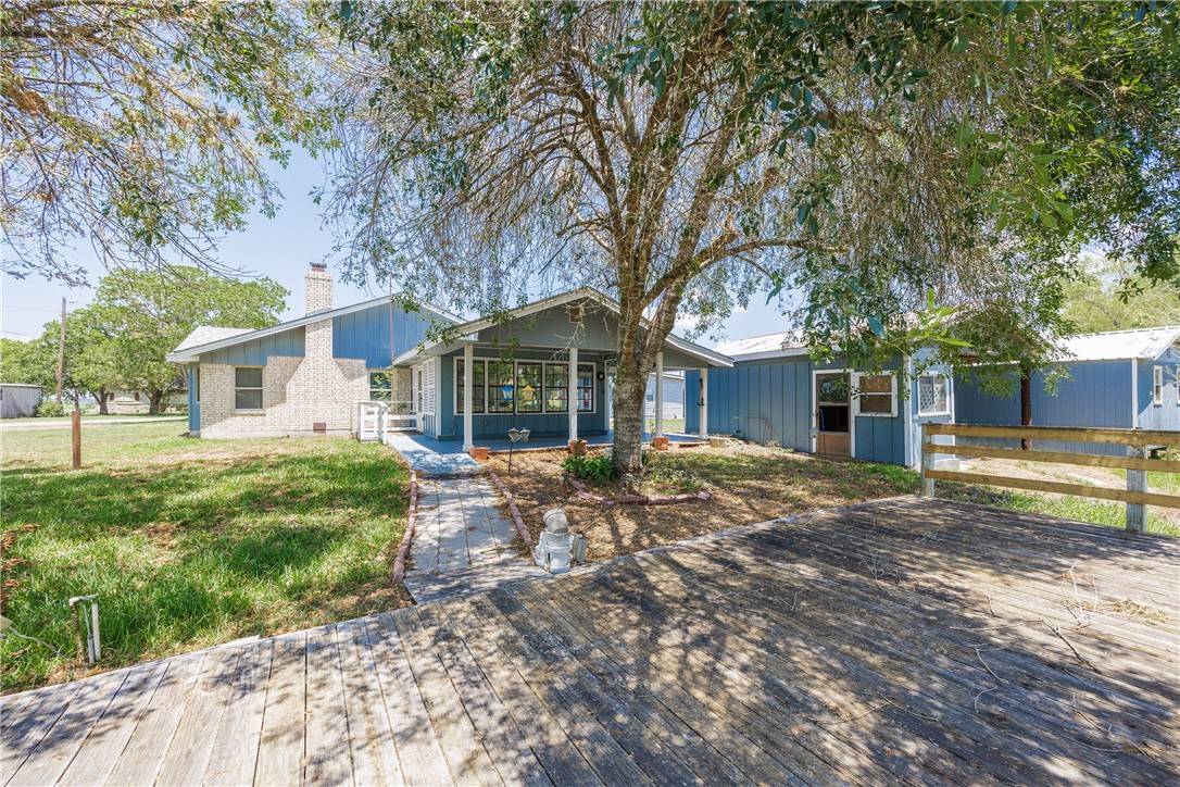 Lake City, TX 78368,100 Kelly LN