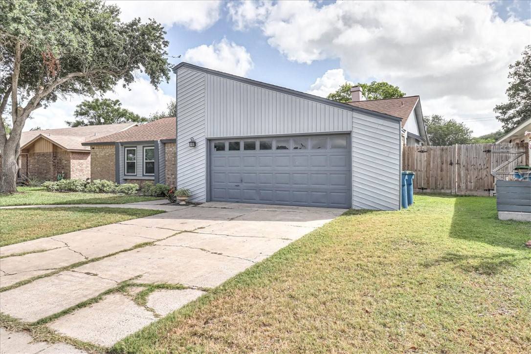 Portland, TX 78374,1811 Live Oak DR