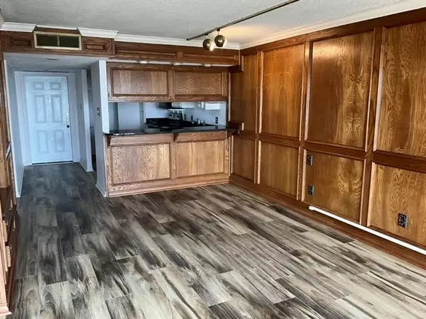 Corpus Christi, TX 78402,4000 Surfside BLVD #205