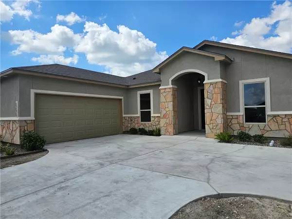 Portland, TX 78374,144 Bismarck Palm CIR