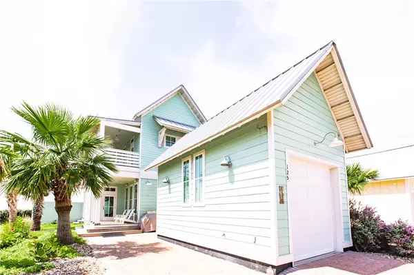 Port Aransas, TX 78373,125 Fish Hook LN