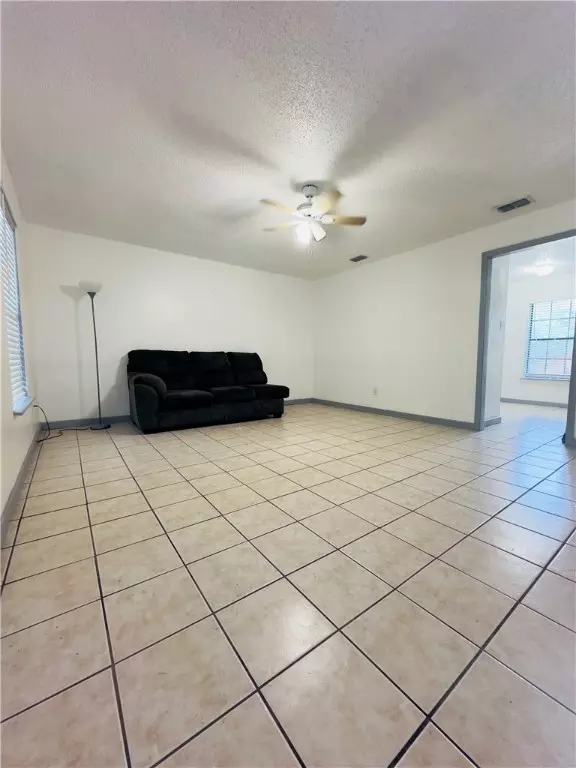 Corpus Christi, TX 78408,617 Villa DR