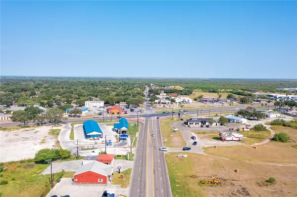 Alice, TX 78332,901 Flournoy