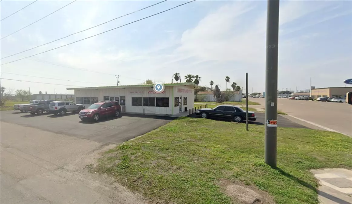 Aransas Pass, TX 78336,105 S COMMERCIAL ST