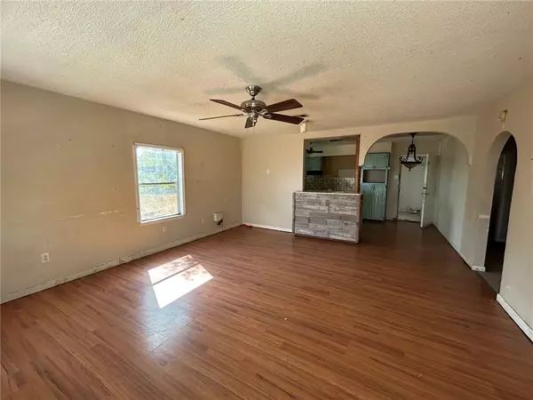 Orange Grove, TX 78372,495 CR 3073