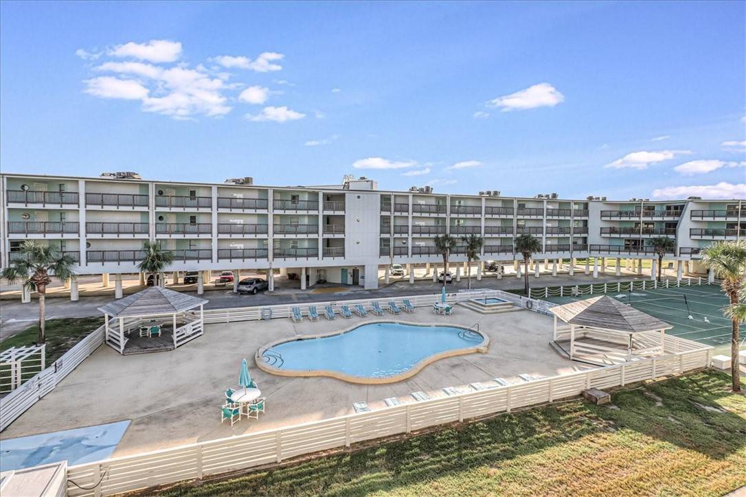 Port Aransas, TX 78373,5973 Highway 361 #212