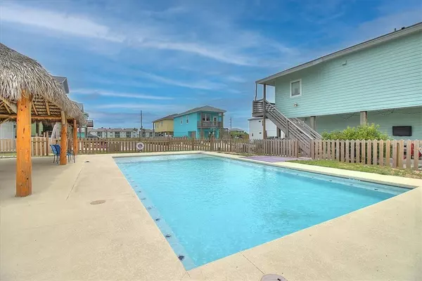 Port Aransas, TX 78373,214 Port Arthur ST