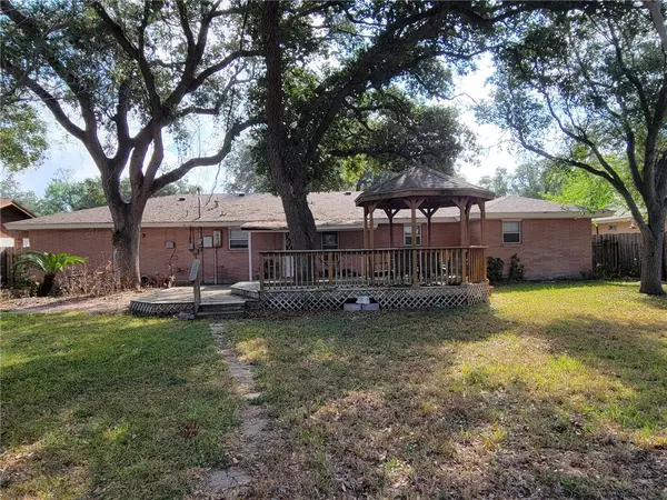 Taft, TX 78390,425 Retama AVE