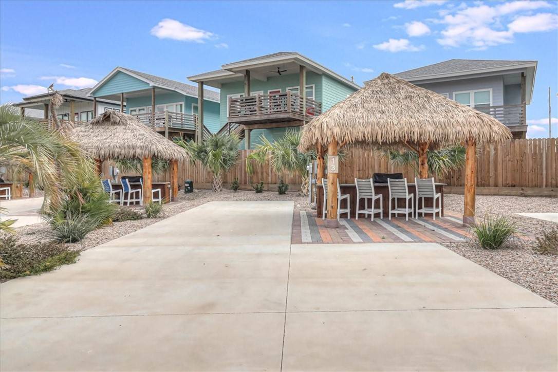 1100 Port ST #13, Port Aransas, TX 78373