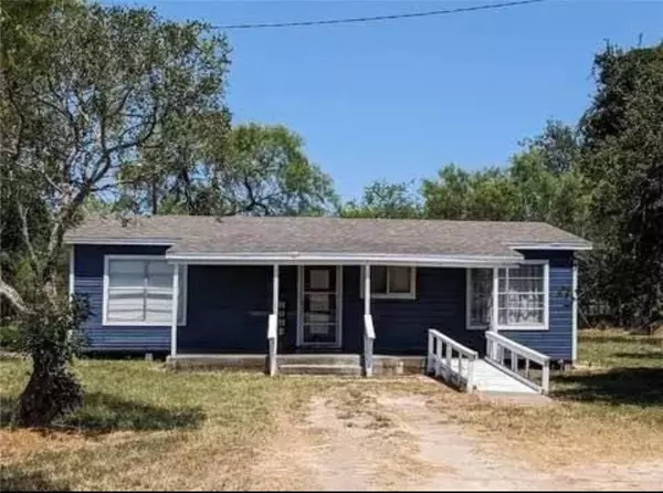 511 County Road 465, Alice, TX 78332