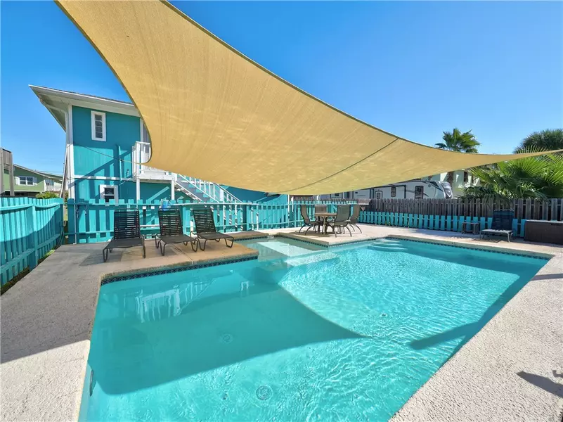 407 W Farley, Port Aransas, TX 78373