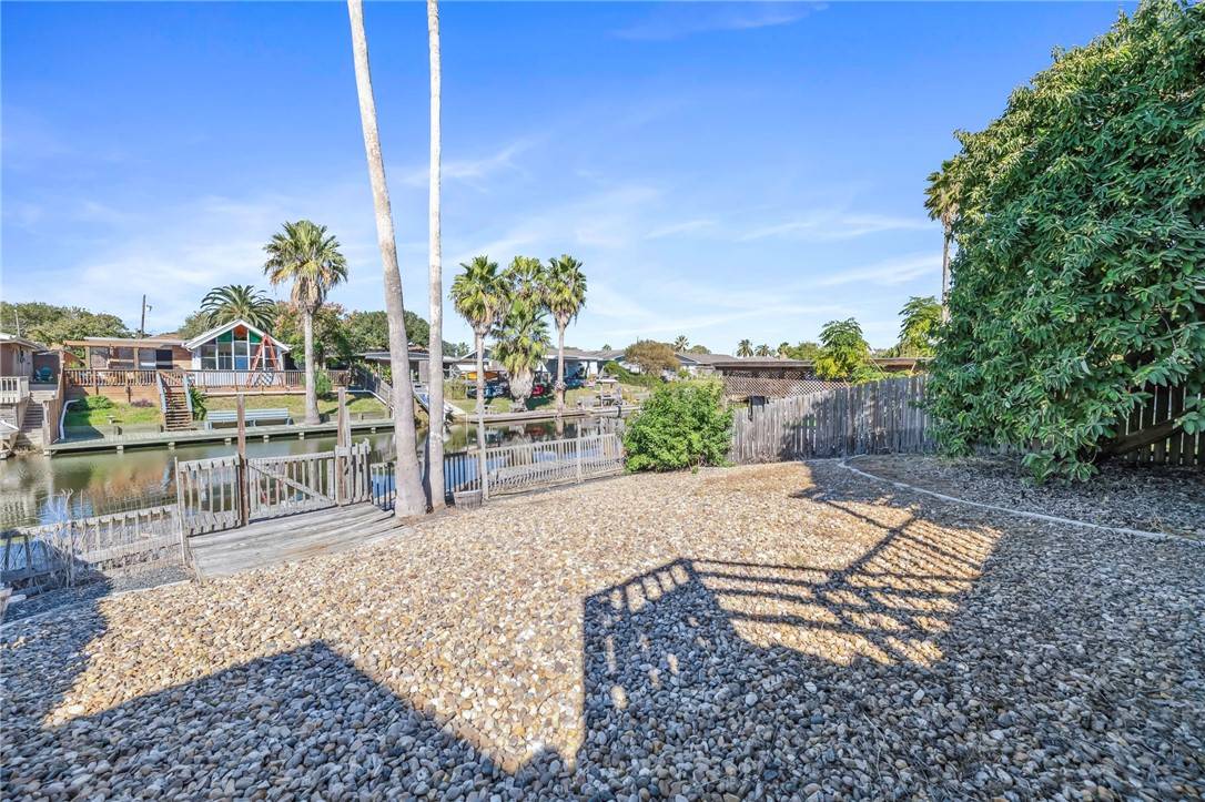Corpus Christi, TX 78418,3222 Laguna Shores RD