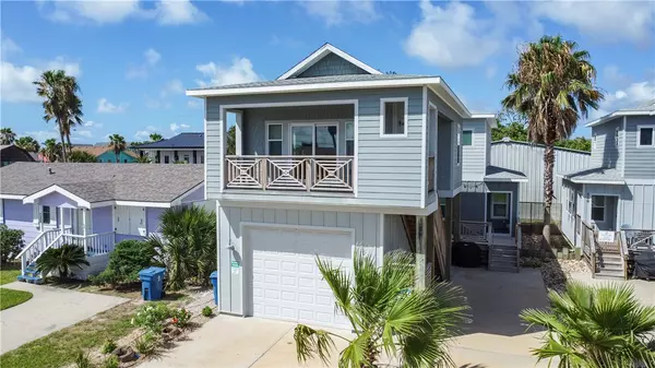 515 W Avenue C #A, Port Aransas, TX 78373